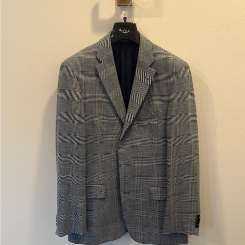 Hugo Boss Gray Sport Coat with Subtle Pattern
